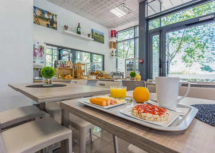 아파트호텔 Appart'city Classic Centre 3*