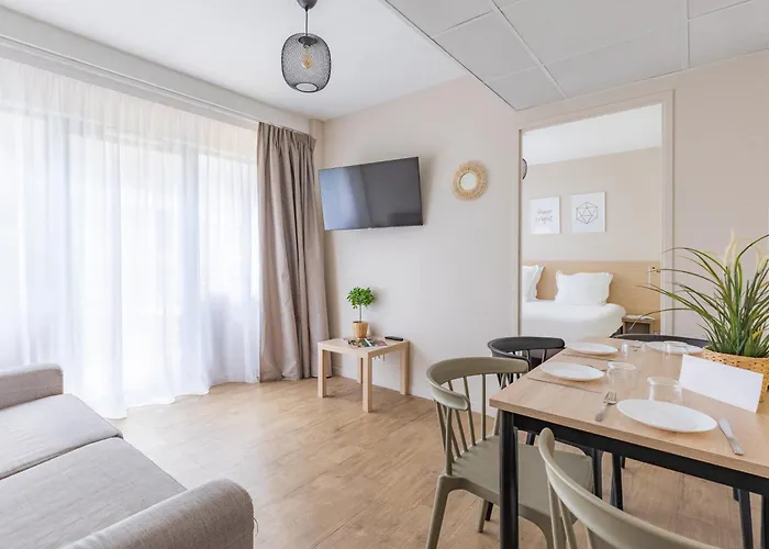 아파트호텔 Appart'city Classic Centre 3*